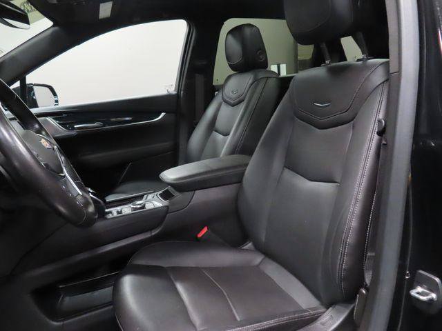 Certified 2023 Cadillac XT5 Premium Luxury AWD/4WD image 45
