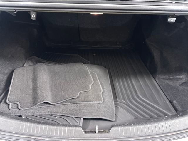 Used 2021 Chevrolet Malibu LS image 26