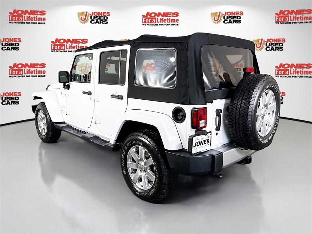 Used 2017 Jeep Wrangler Unlimited Sahara w/ Connectivity Group image 2