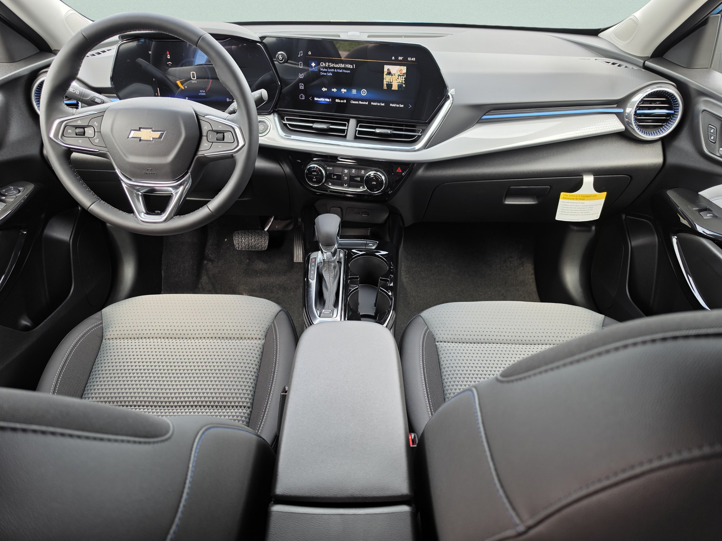 New 2026 Chevrolet Trax LT w/ Sunroof Package FWD image 18