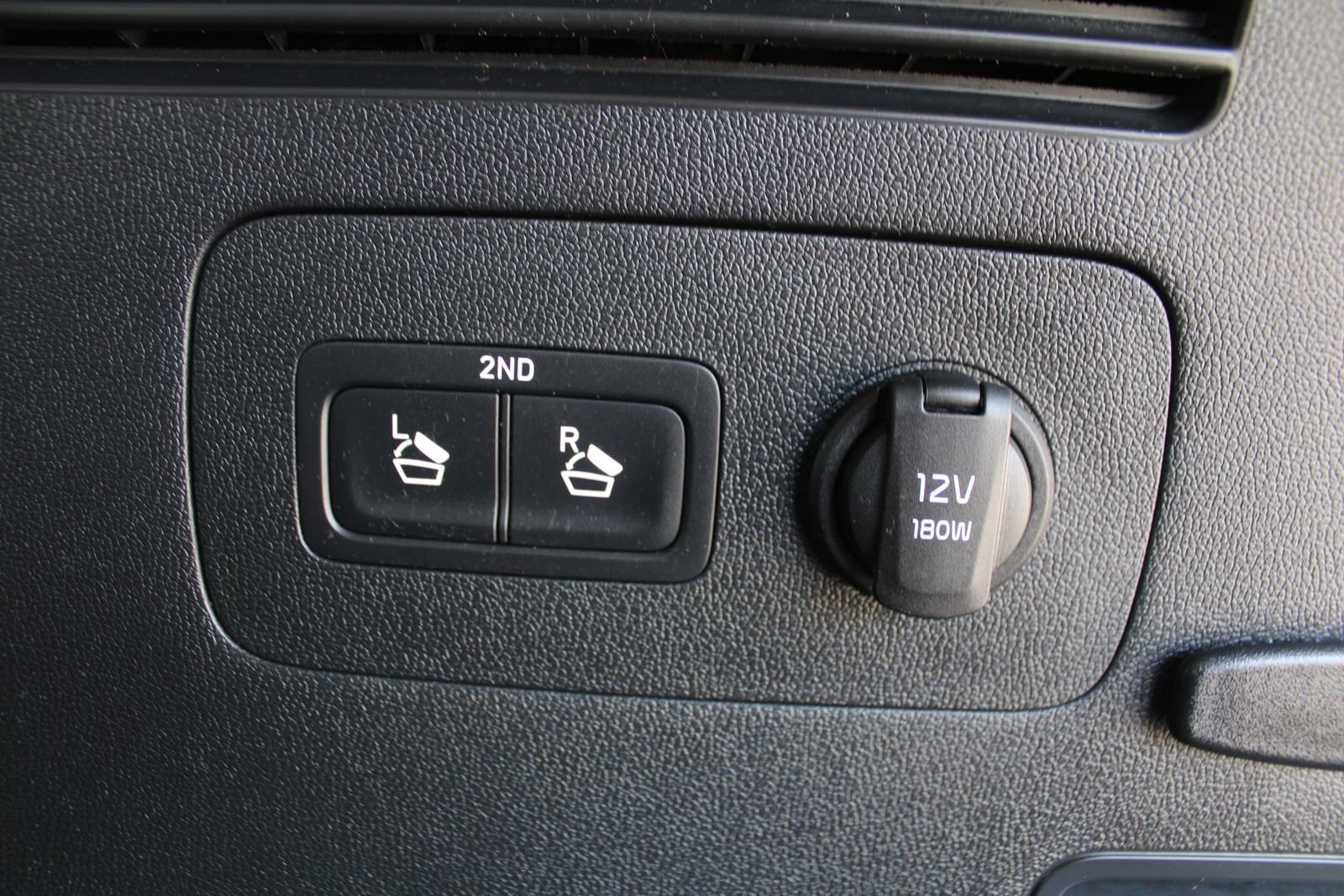 Certified 2023 Kia Sorento SX Prestige image 11