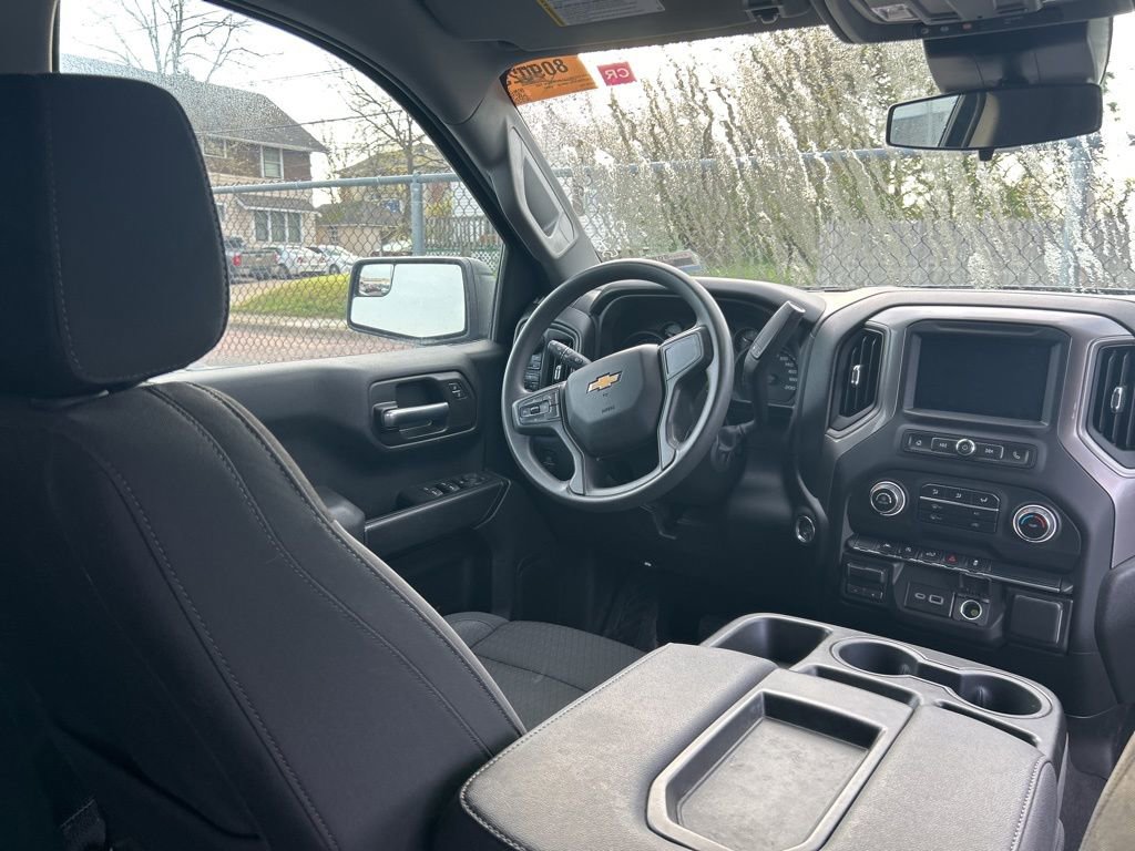 Used 2024 Chevrolet Silverado 1500 Custom AWD/4WD image 10