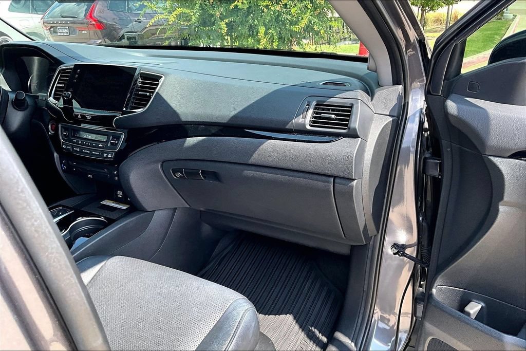 Used 2019 Honda Pilot Elite image 20