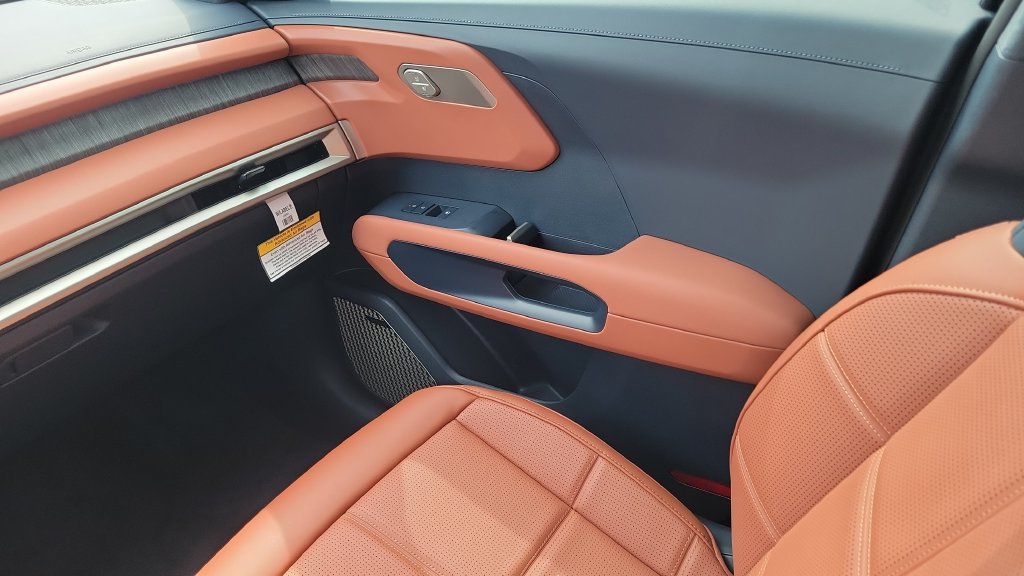 New 2027 Kia Telluride SX Prestige AWD/4WD image 13