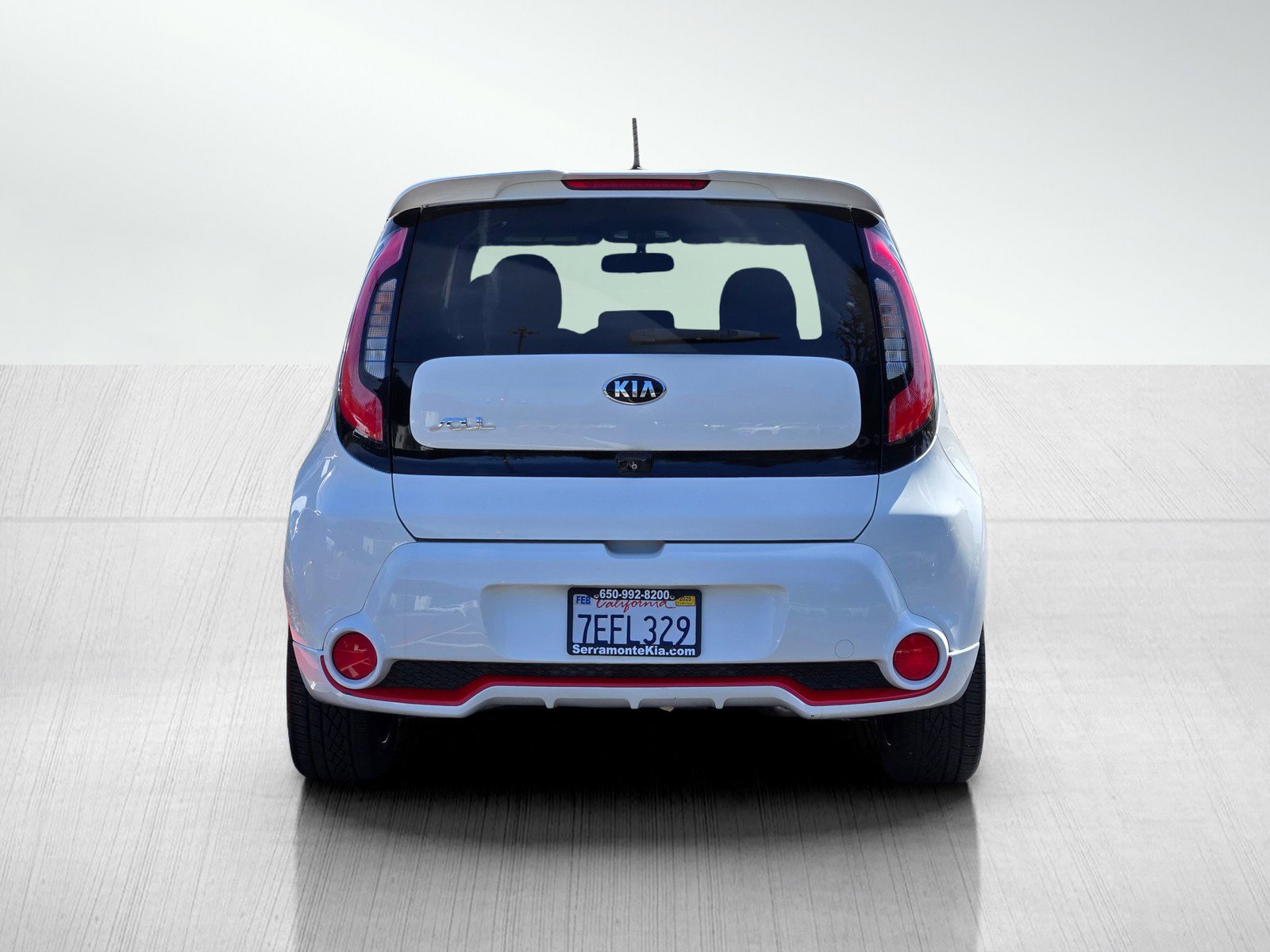 Used 2014 Kia Soul + image 5