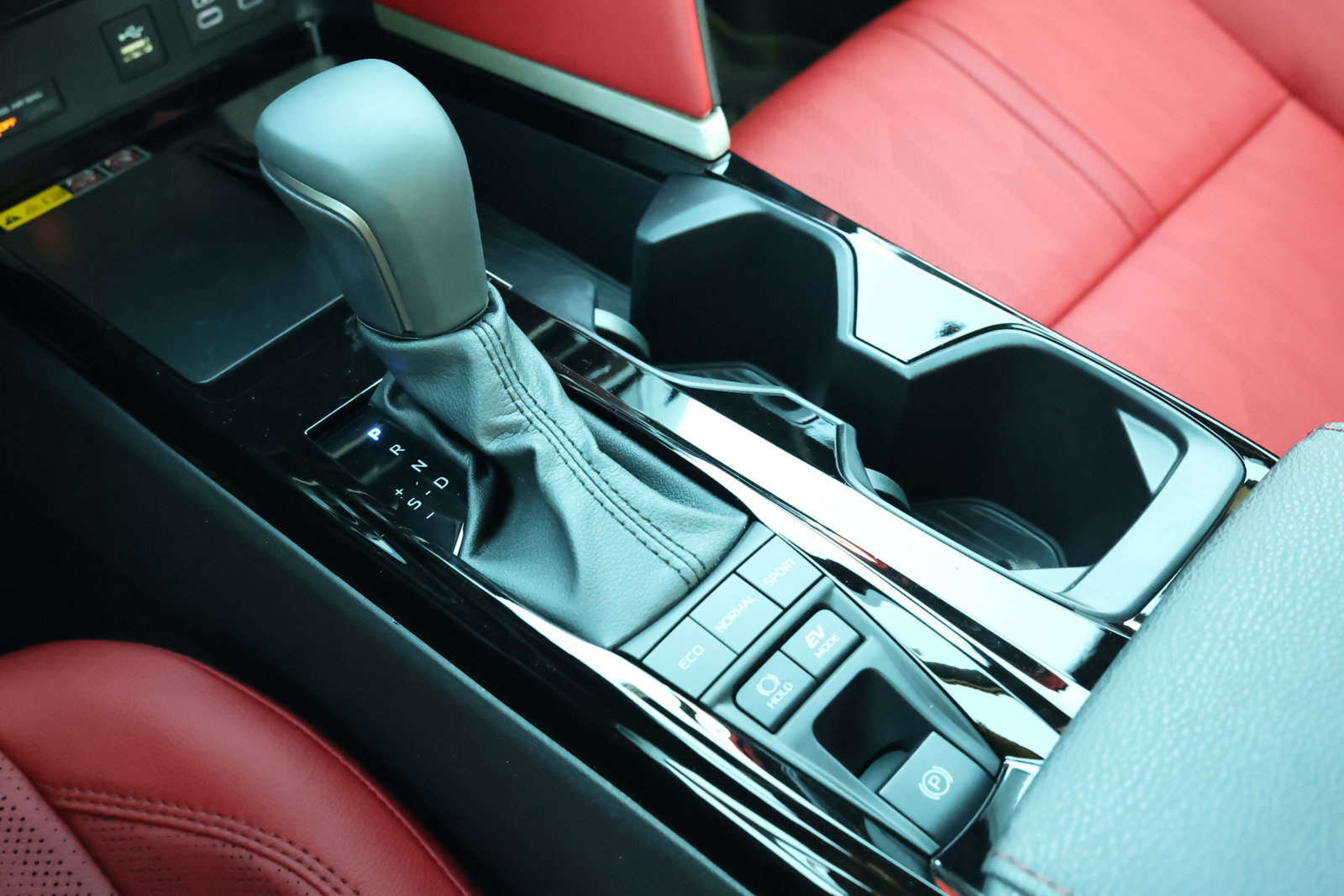 New 2026 Toyota Camry XSE w/ Premium Plus Package FWD image 23