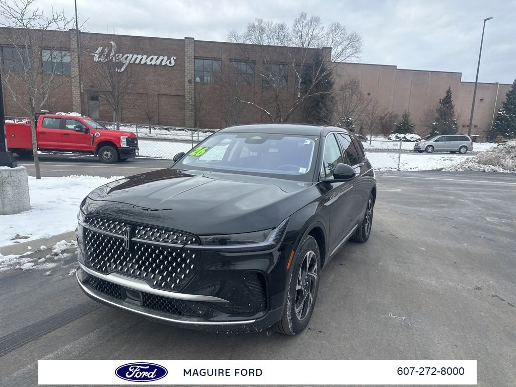 New 2026 Lincoln Nautilus Premier image 9