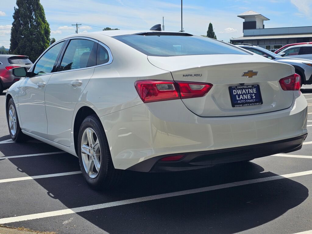 Used 2022 Chevrolet Malibu LS FWD image 3