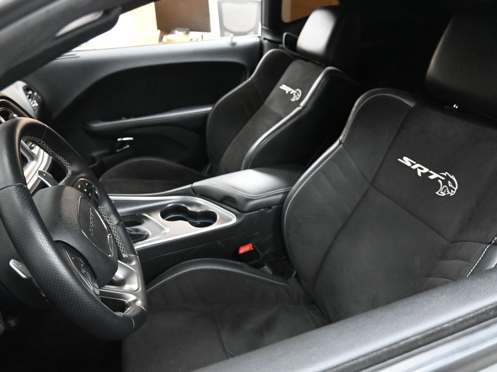 Used 2017 Dodge Challenger SRT Hellcat image 20