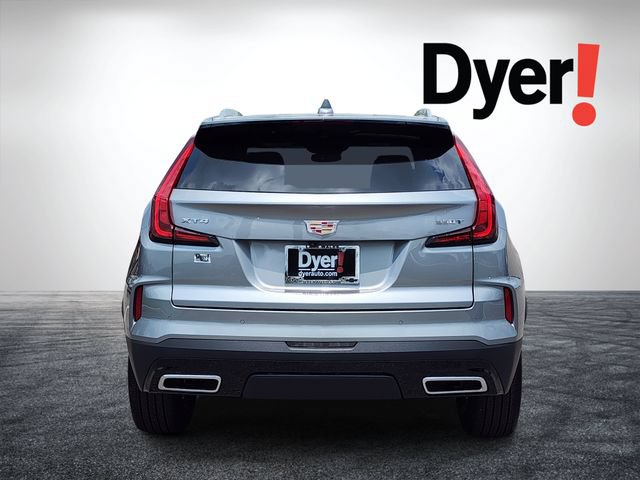 Used 2025 Cadillac XT4 Premium Luxury FWD image 5