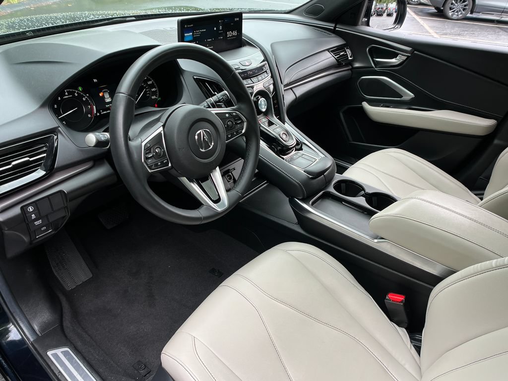 Used 2025 Acura RDX SH-AWD image 10