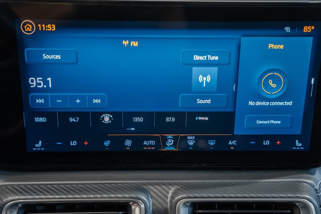 Used 2025 Ford Mustang Premium RWD image 17