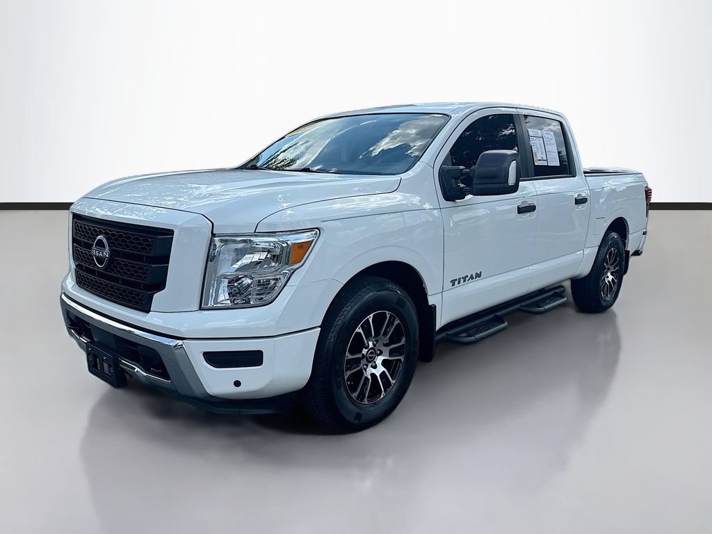 Certified 2024 Nissan Titan SV w/ SV Convenience Package RWD image 3