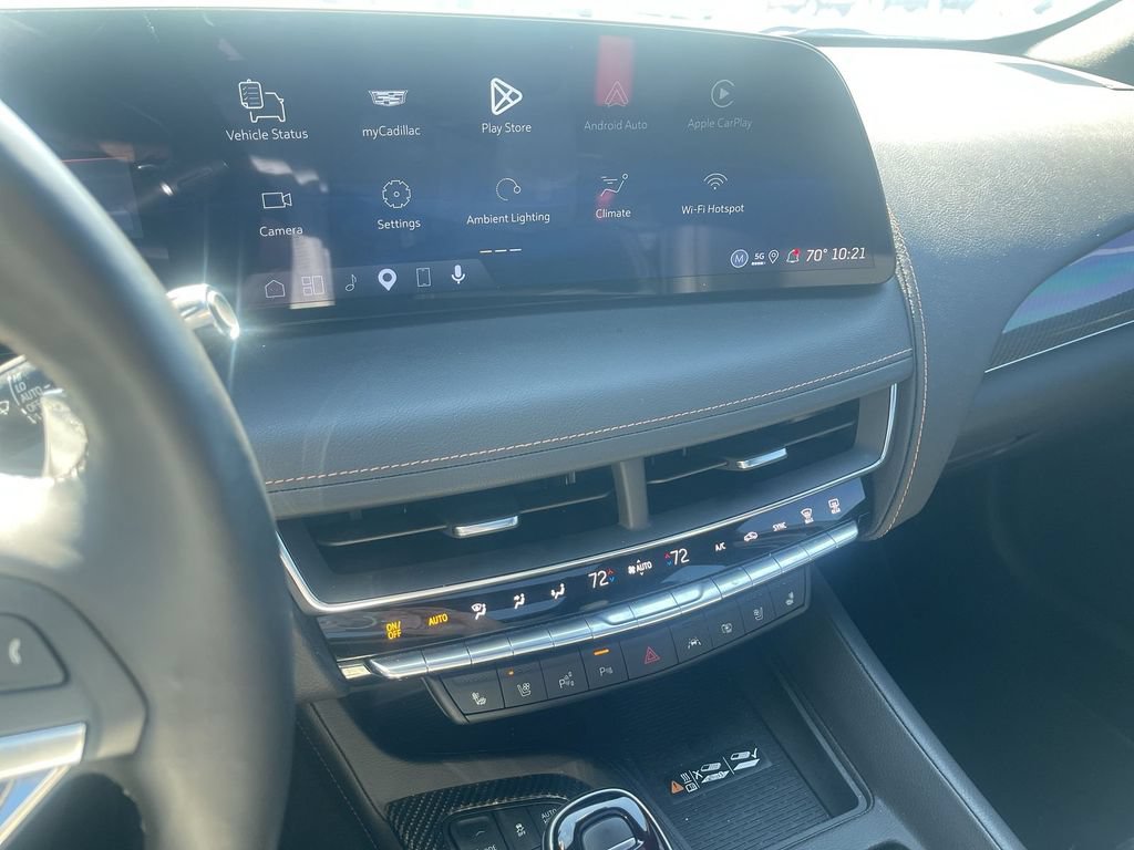 Certified 2025 Cadillac CT5 V w/ Technology Package AWD/4WD image 17