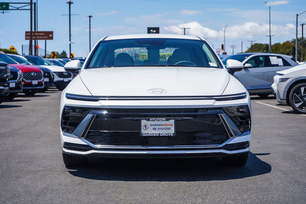 New 2026 Hyundai Sonata SEL FWD image 2
