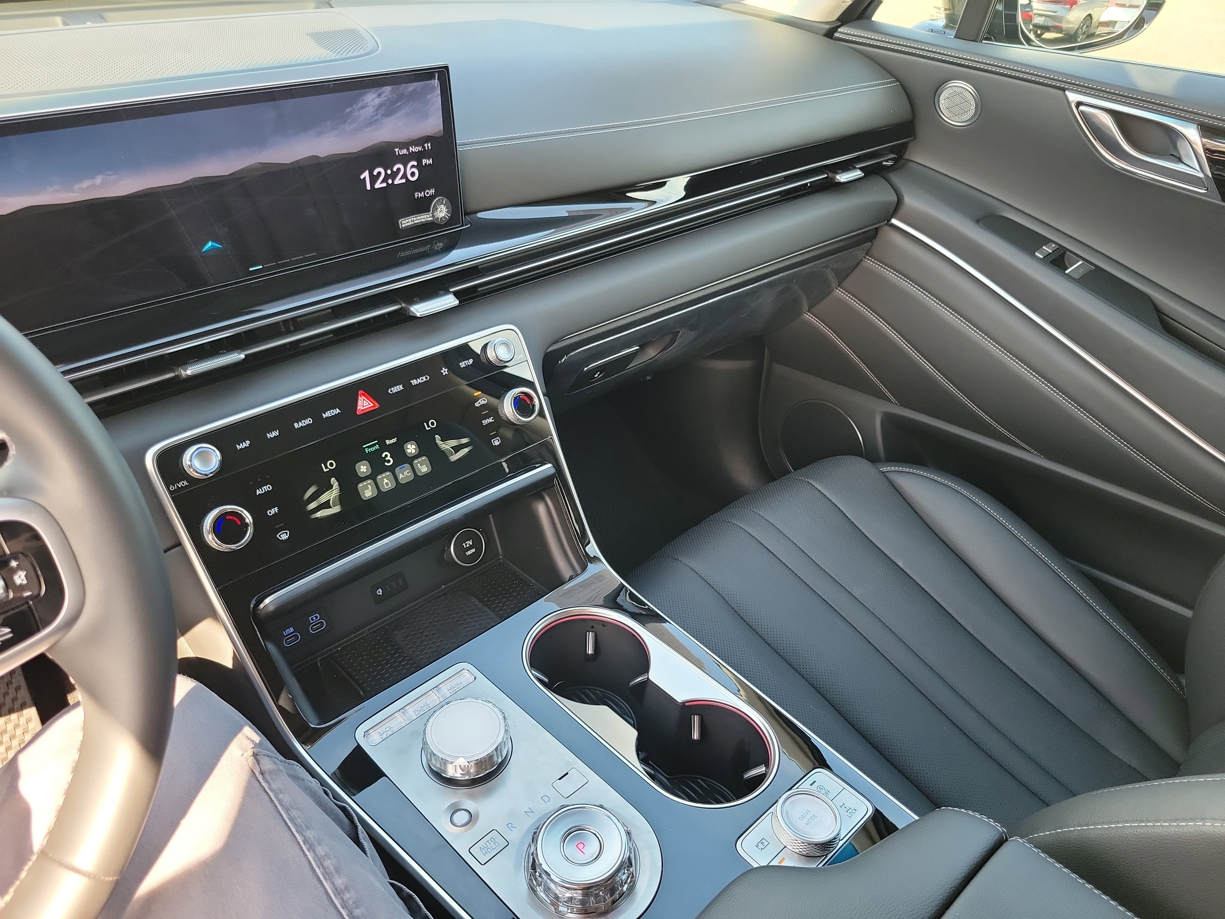 Certified 2025 Genesis GV80 2.5T Standard image 15