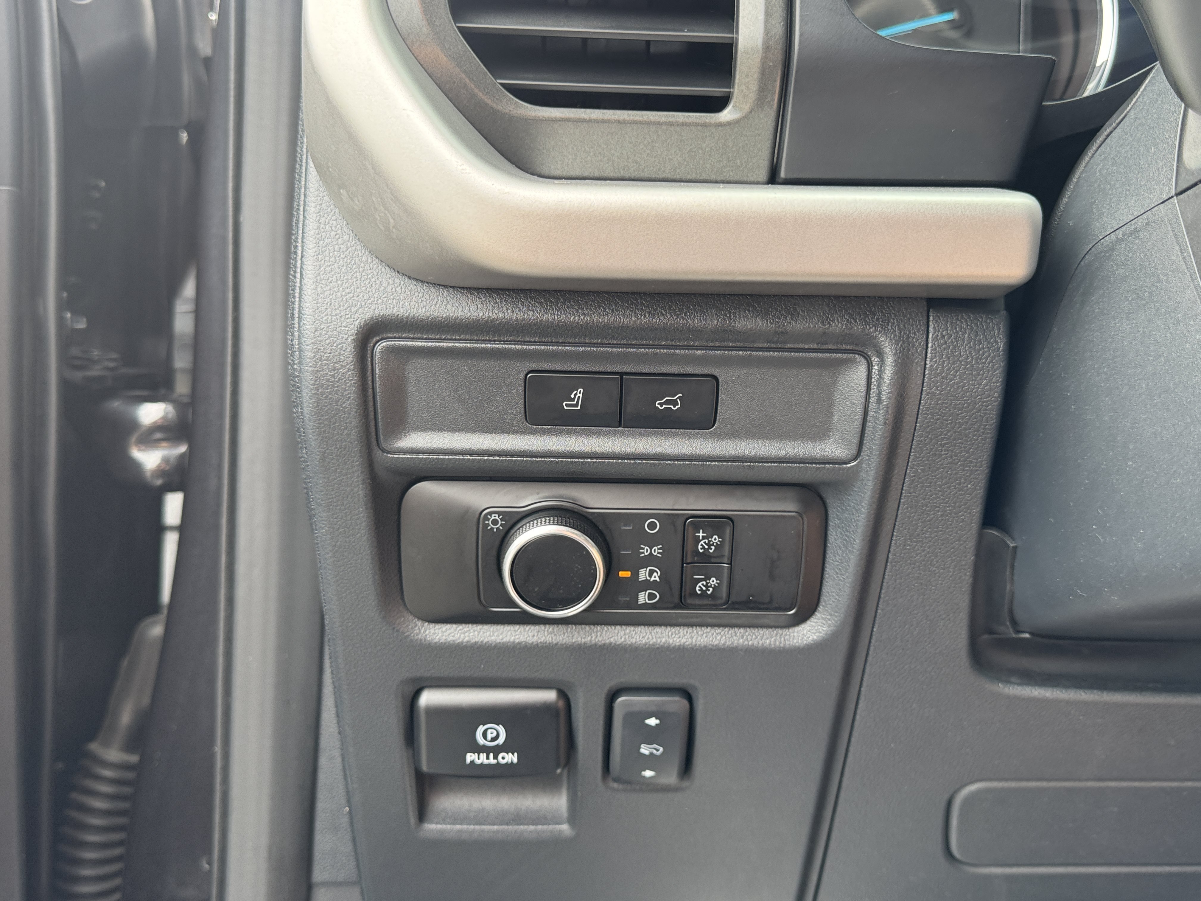 Used 2024 Ford Expedition Max XLT RWD image 21
