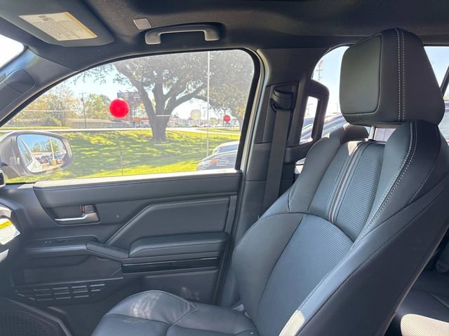 Used 2025 Toyota 4Runner Limited image 20