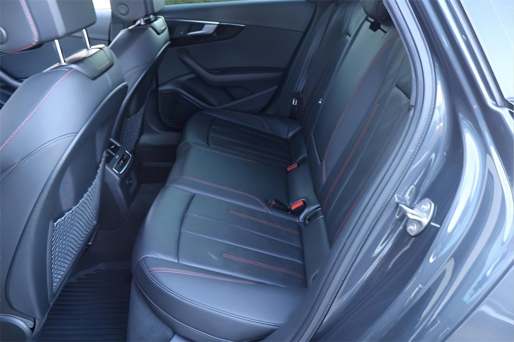 Used 2018 Audi A4 2.0T Premium Plus w/ Premium Plus Package image 10