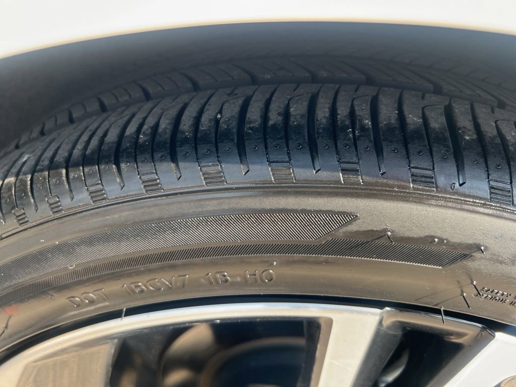 Certified 2023 Nissan Sentra SR w/ SR Premium Package image 44