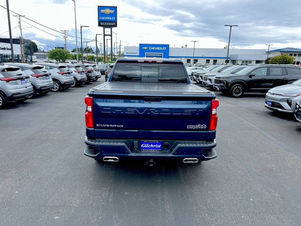 Used 2022 Chevrolet Silverado 1500 High Country w/ High Country Premium Package AWD/4WD image 25