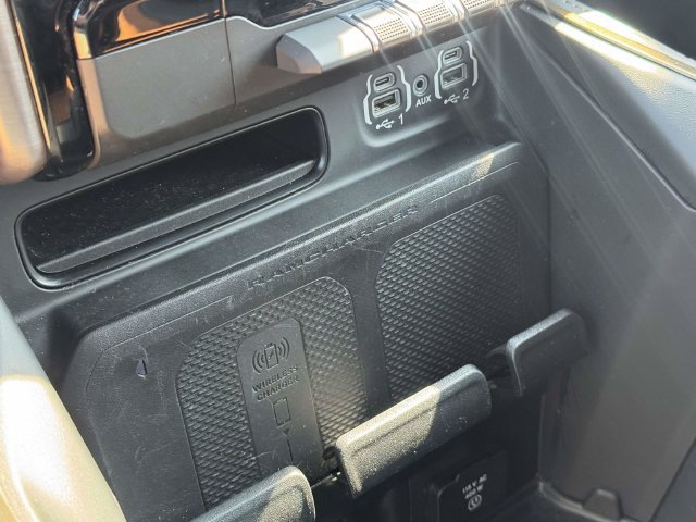 Used 2023 RAM 1500 Limited AWD/4WD image 14
