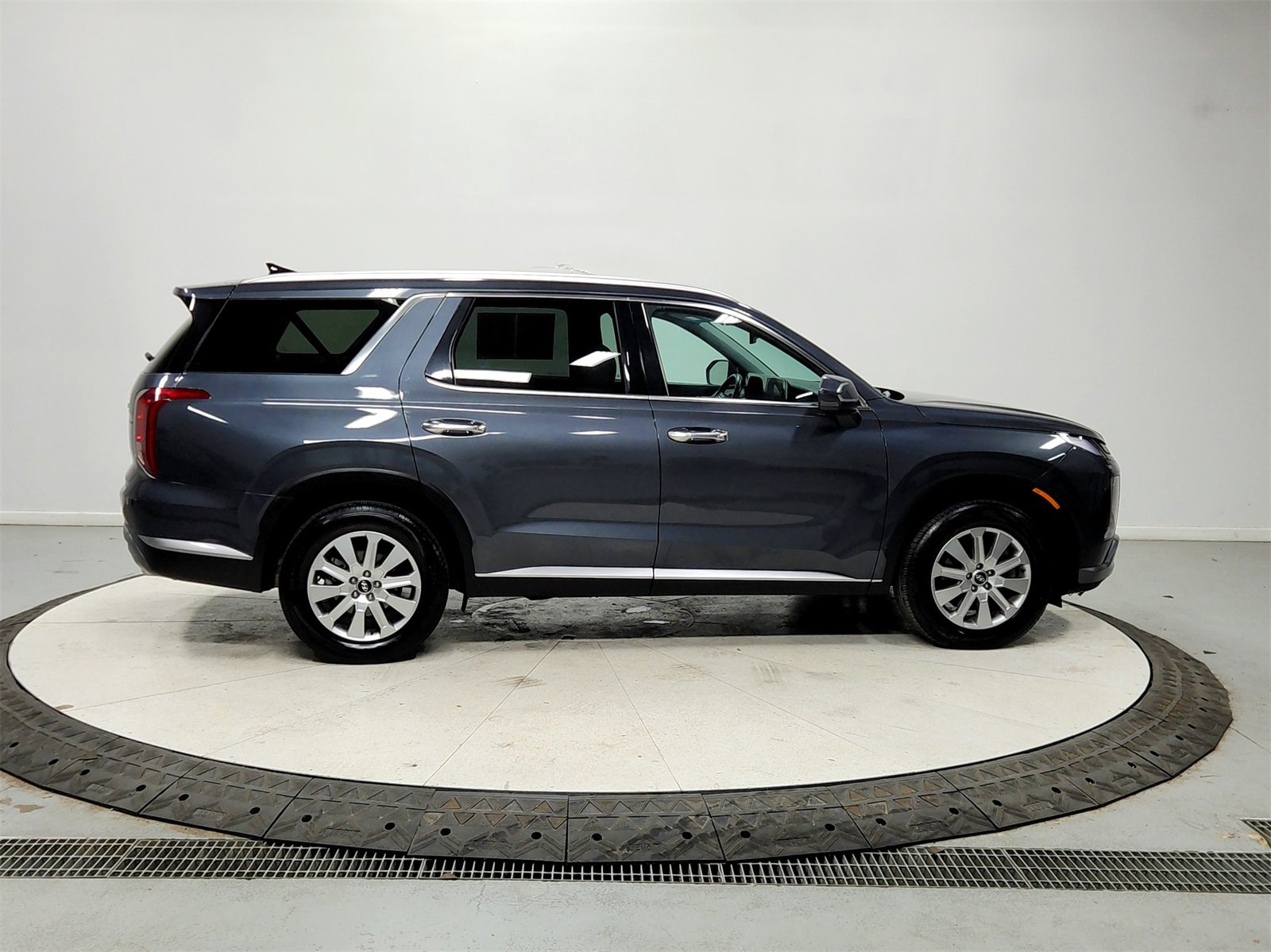 Used 2024 Hyundai Palisade SEL image 8