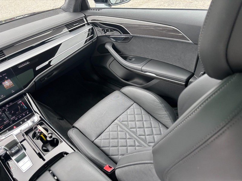 Used 2022 Audi S8 w/ S8 Executive Package AWD/4WD image 16