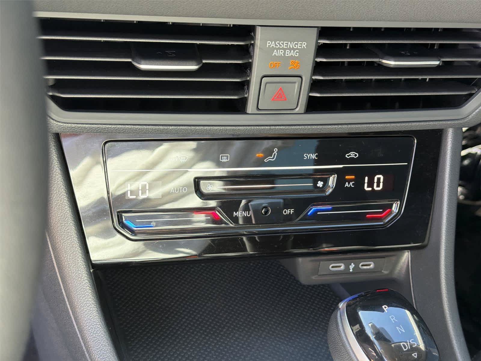 Used 2025 Volkswagen Jetta S FWD image 35