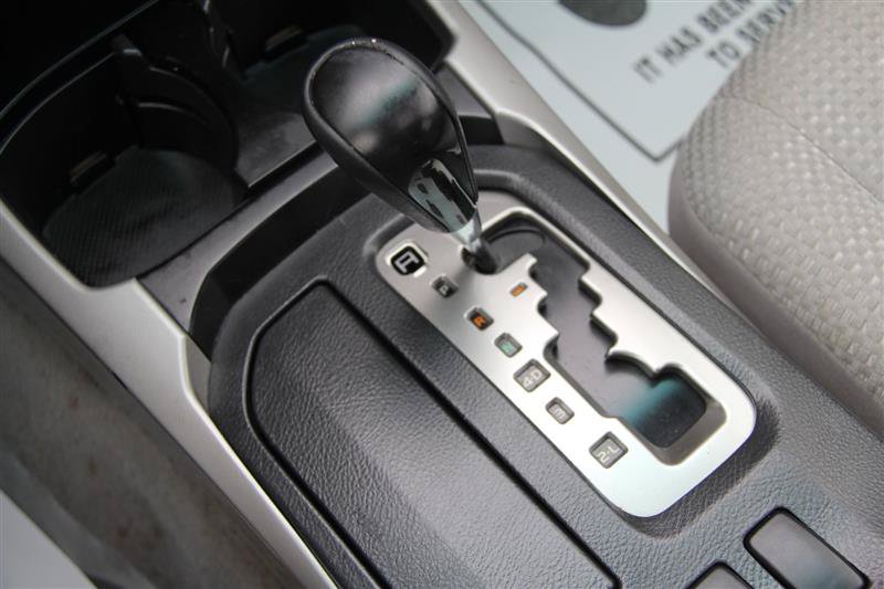 Used 2005 Toyota 4Runner SR5 AWD/4WD image 32