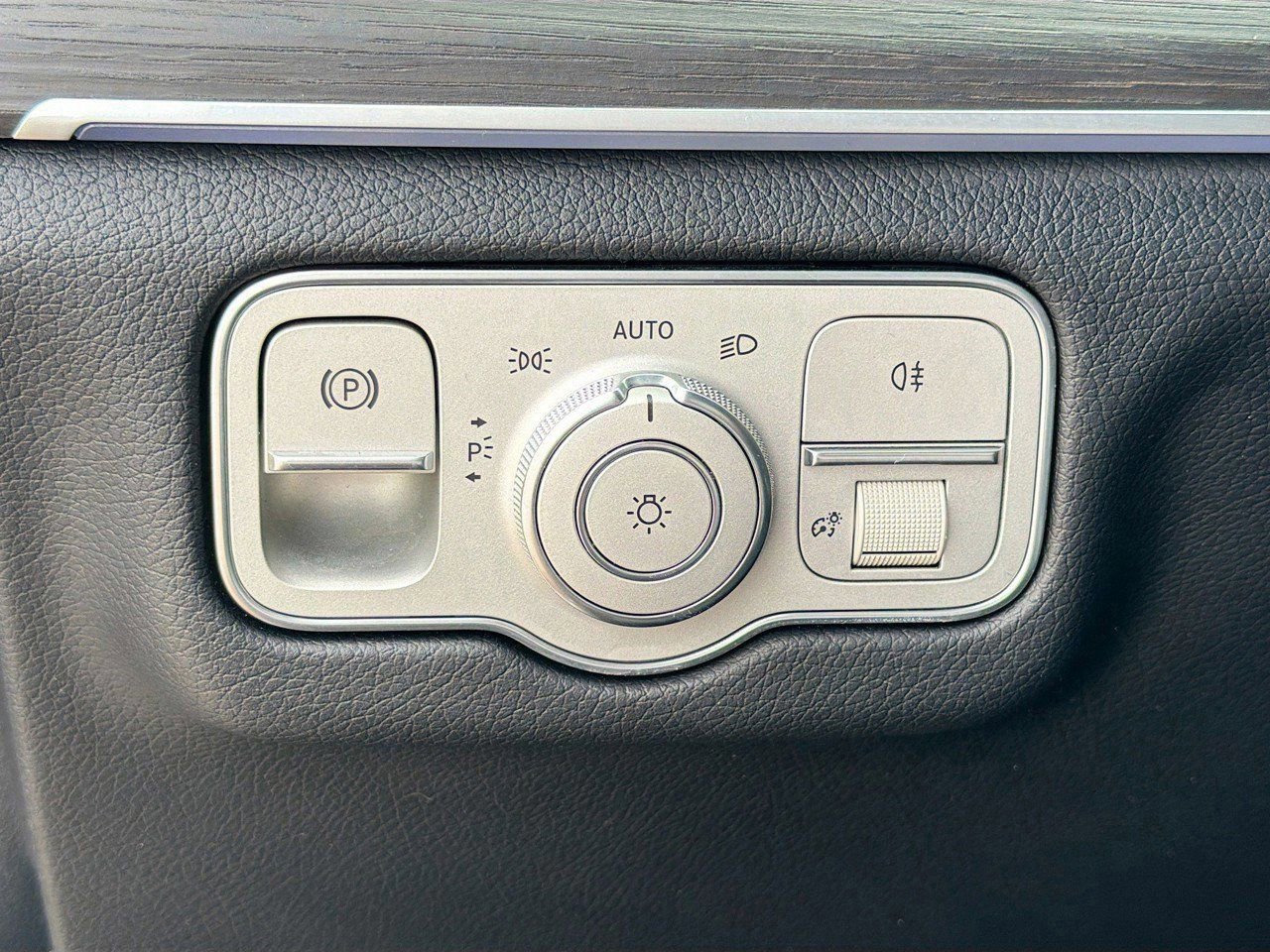 Used 2023 Mercedes-Benz GLE 350 image 35