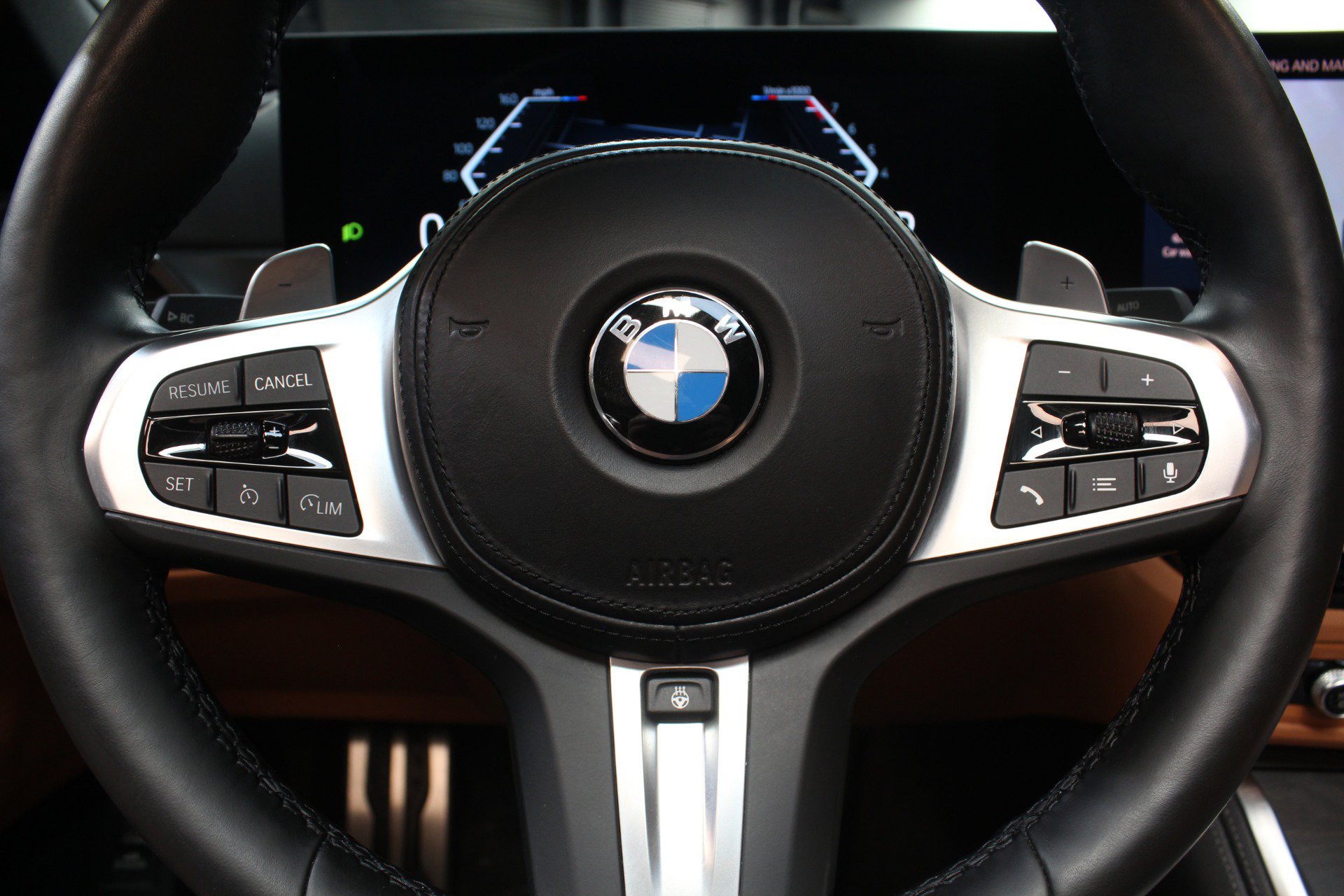 Used 2024 BMW M440i Convertible w/ Premium Package RWD image 71
