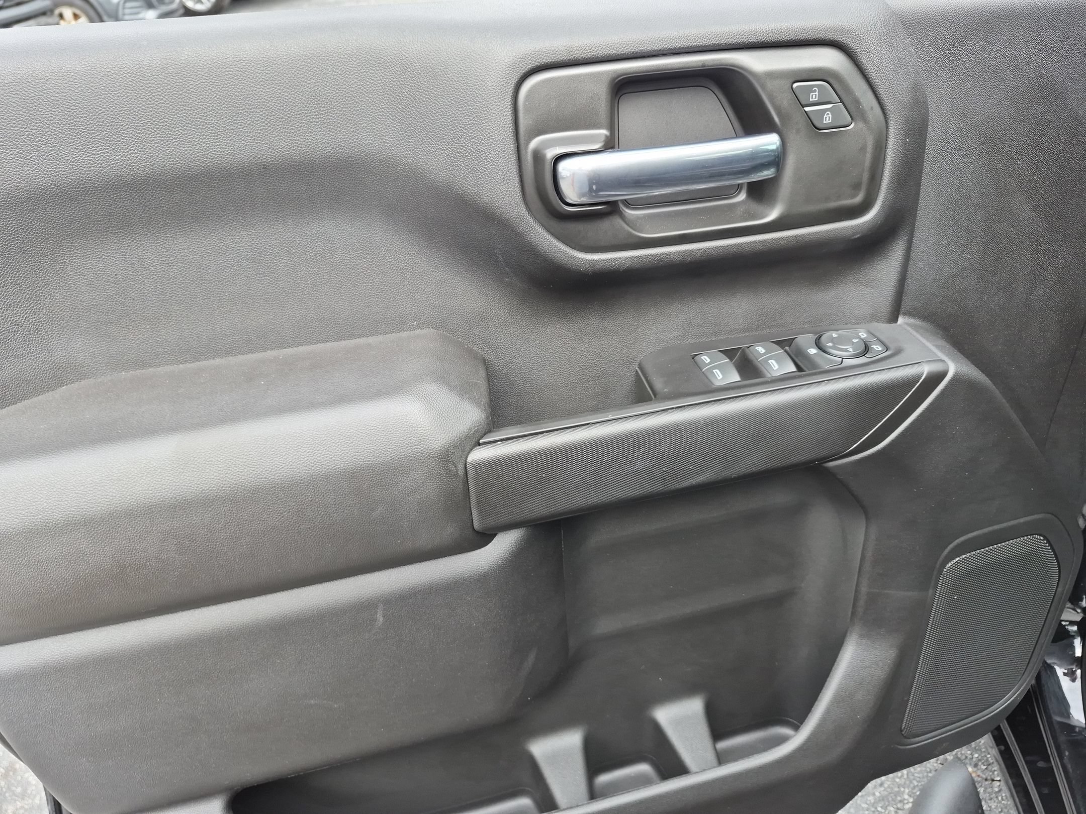 Used 2024 Chevrolet Silverado 1500 Custom AWD/4WD image 14