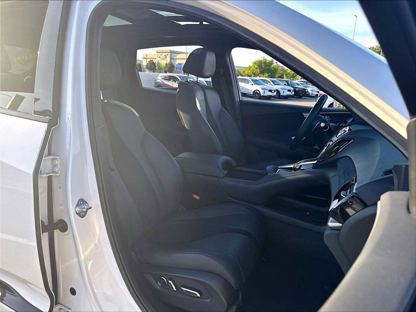 Used 2023 Acura RDX A-Spec FWD image 10
