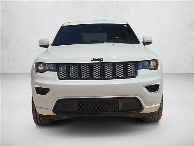 Used 2021 Jeep Grand Cherokee Laredo X AWD/4WD image 2