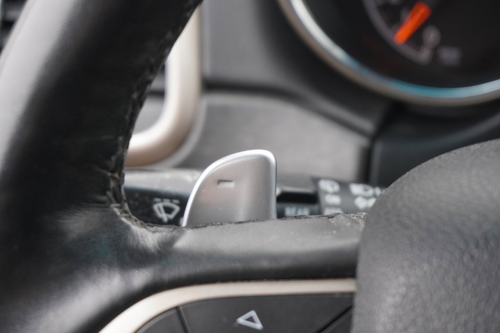 Used 2015 Jeep Grand Cherokee Limited image 22