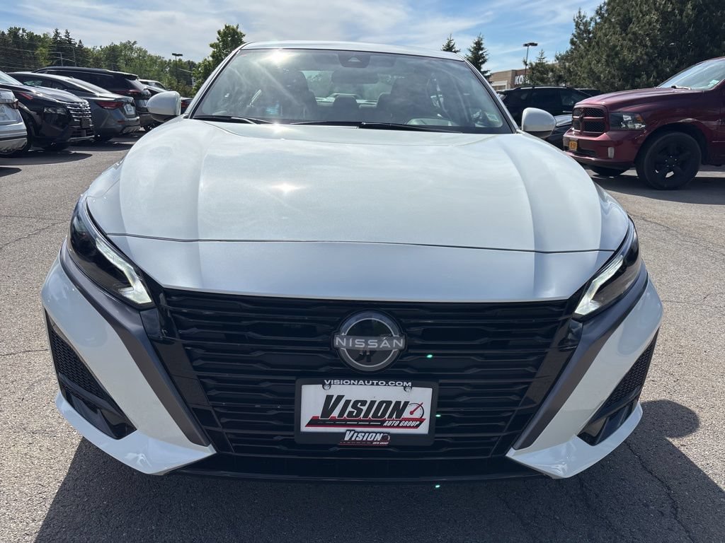 New 2026 Nissan Altima 2.5 SV w/ SV Special Edition Package FWD image 2