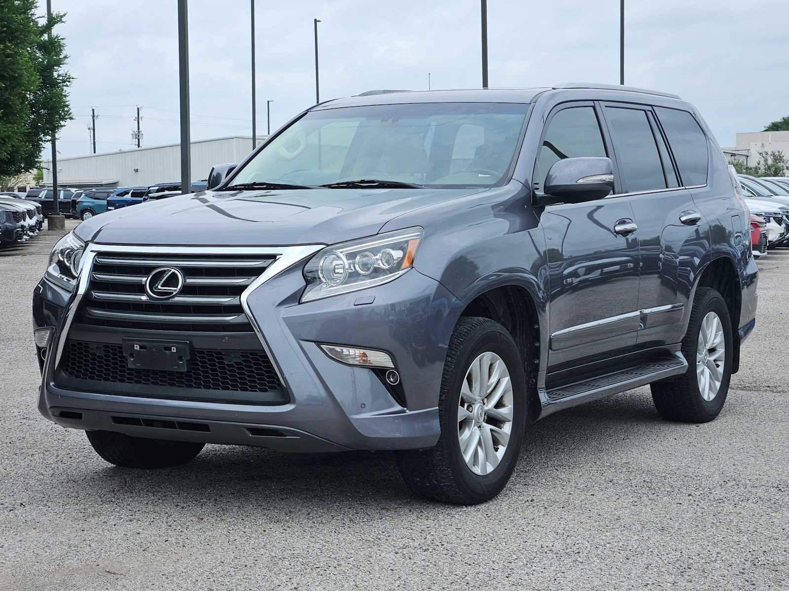 Used 2019 Lexus GX 460 Premium w/ Premium Package AWD/4WD image 10