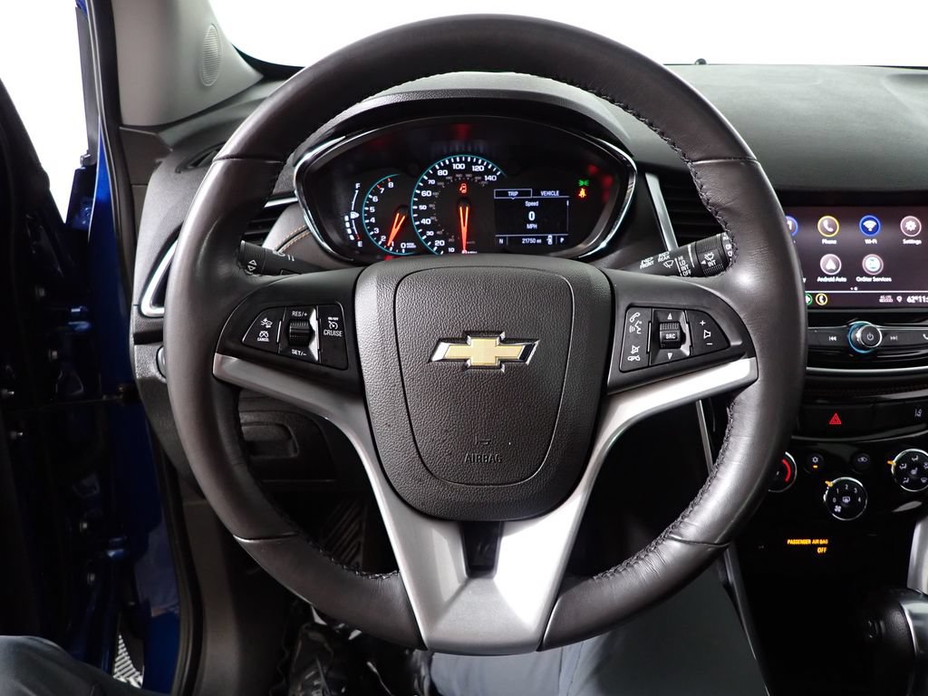 Used 2020 Chevrolet Trax Premier w/ LPO, Protection Package FWD image 29