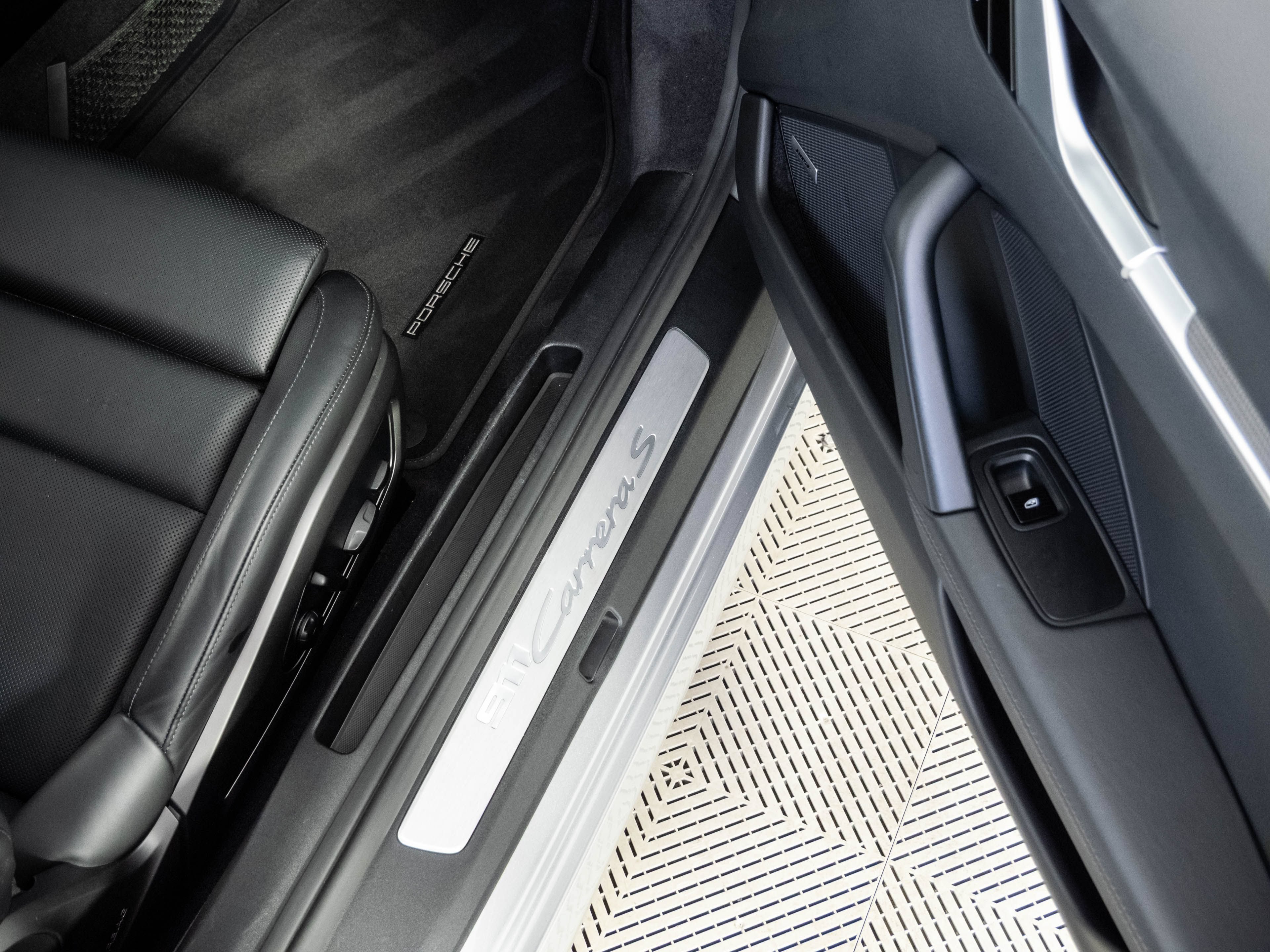 Certified 2020 Porsche 911 Carrera S RWD image 20