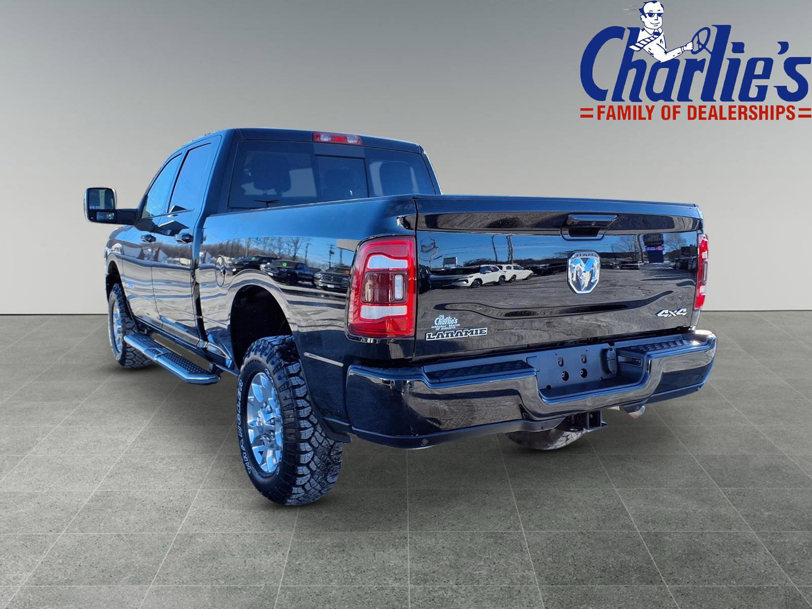 Used 2024 RAM 2500 Laramie image 5