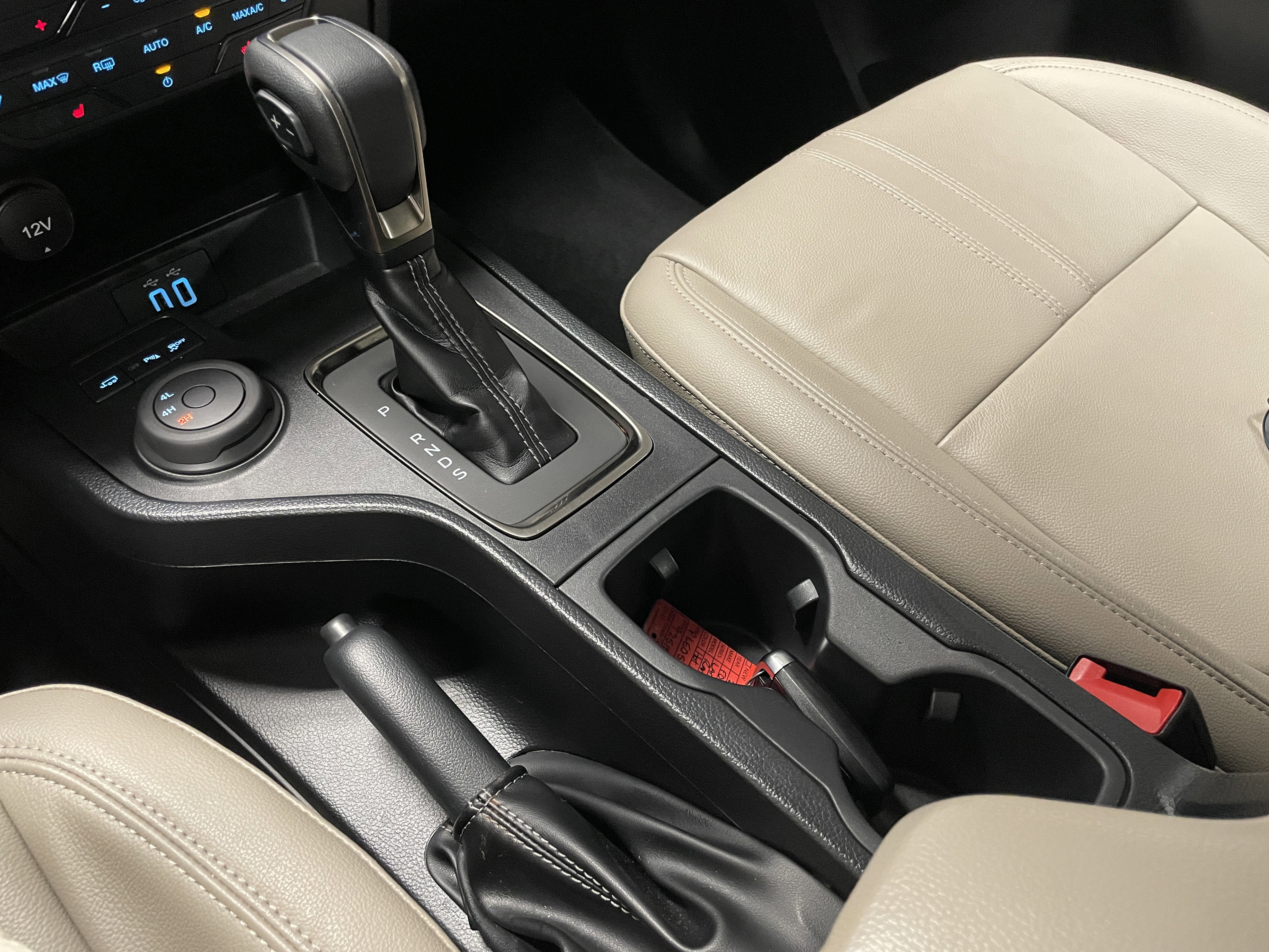 Used 2023 Ford Ranger Lariat w/ Technology Package image 13