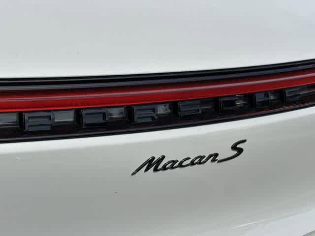 Used 2024 Porsche Macan S AWD/4WD image 26