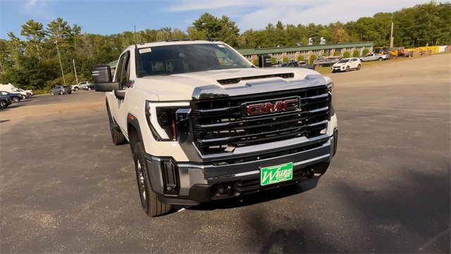 New 2025 GMC Sierra 3500 SLE w/ SLE Value Package image 3