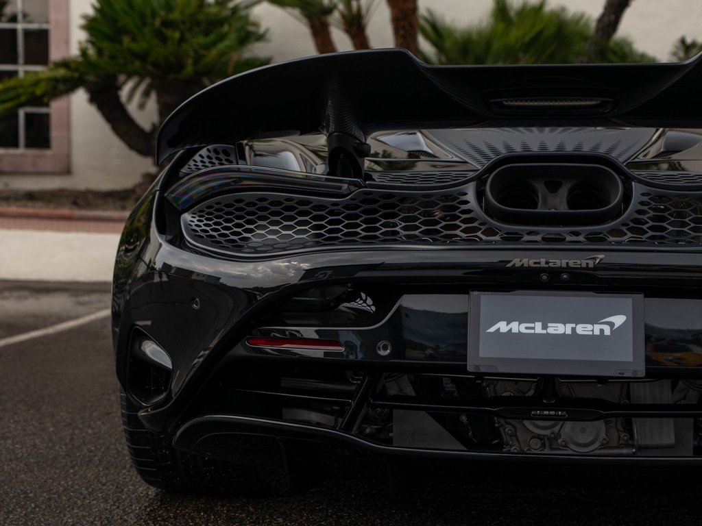 New 2026 McLaren 750S Spider RWD image 40