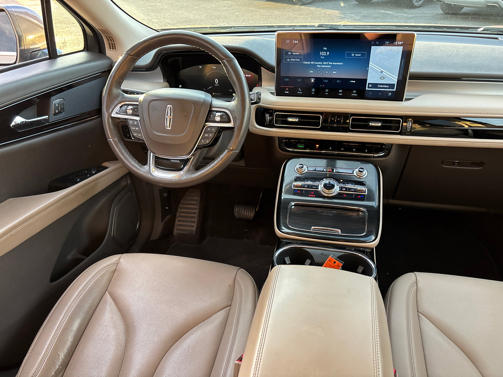 Certified 2022 Lincoln Nautilus AWD w/ Premium Package image 29