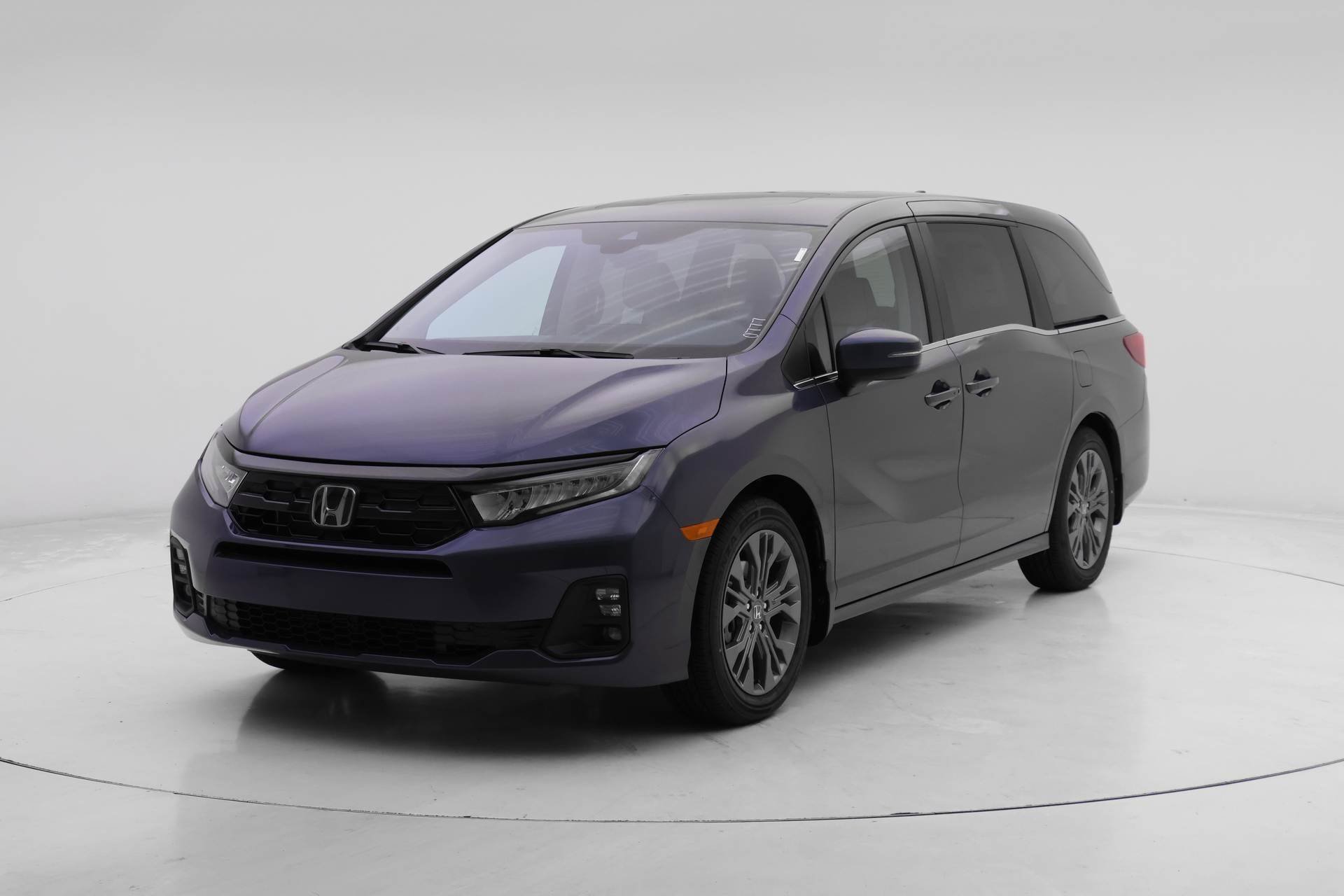New 2026 Honda Odyssey Touring image 1