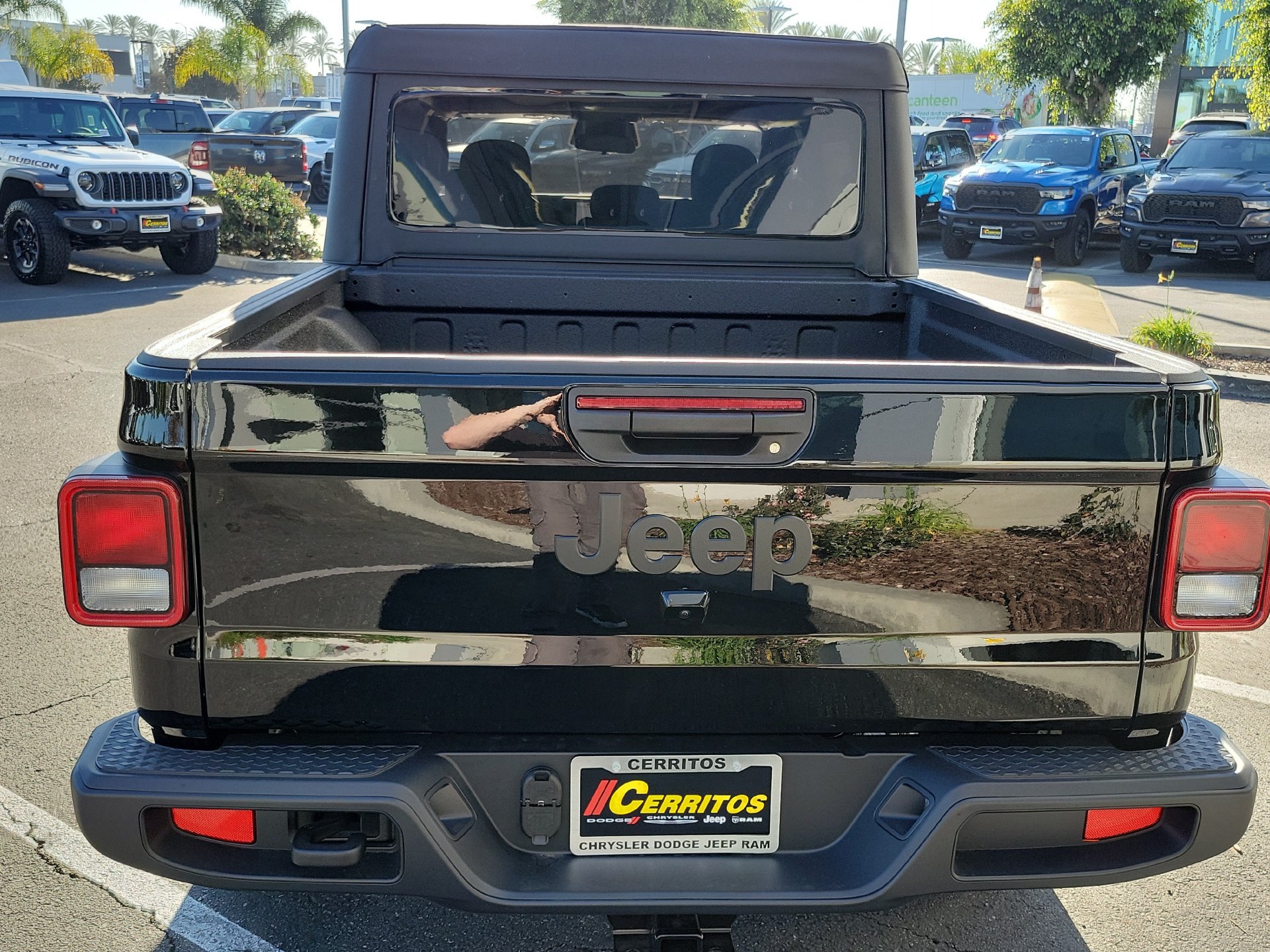New 2026 Jeep Gladiator Sport AWD/4WD image 20