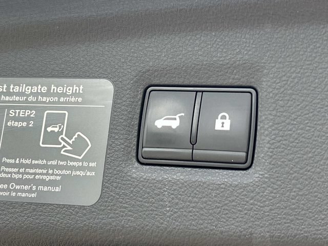 Certified 2025 INFINITI QX50 Luxe AWD/4WD image 14
