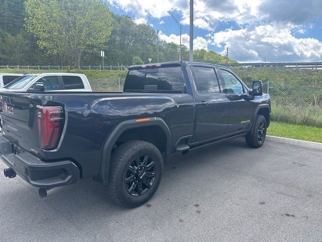 Used 2024 GMC Sierra 2500 AT4 w/ AT4 Preferred Package image 16